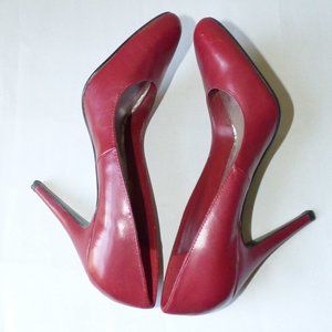 Red Pumps, Bakers, SIze 8.5